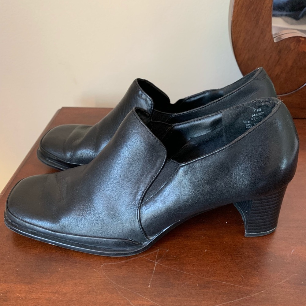 Pesaro Leather Professional Heels